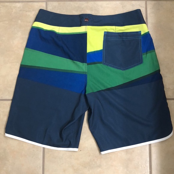 Quicksilver Board Shorts - Picture 4 of 4